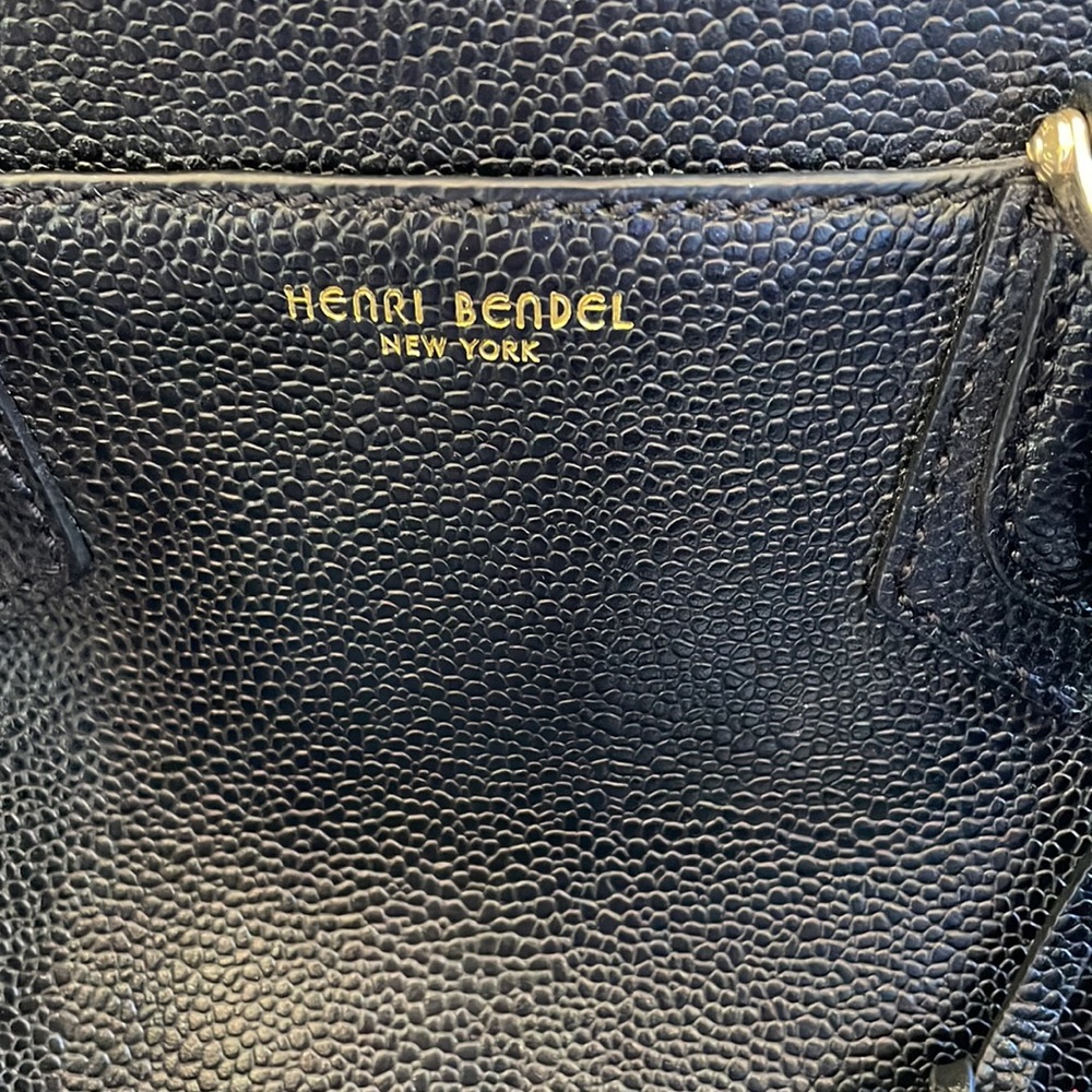 Henri Bendel West 57th Black leather Barrel Satchel - Picture 2 of 11